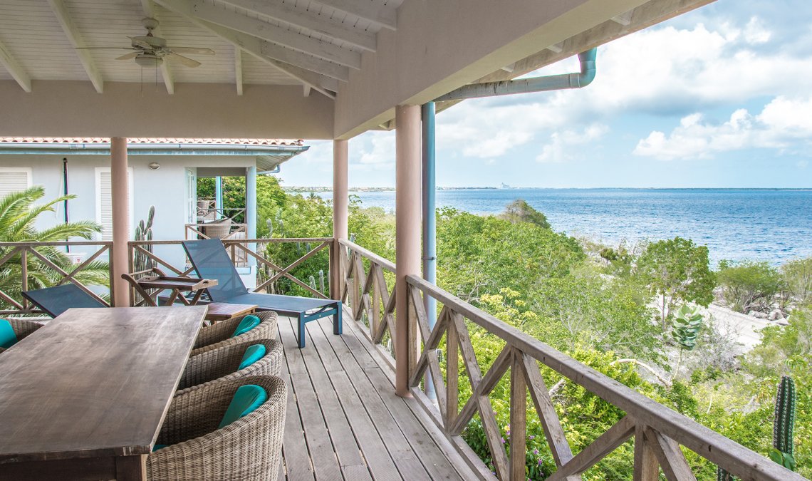 Caribbean Club Bonaire - Diving Holidays